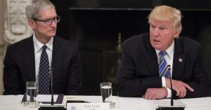 donald trump tim cook