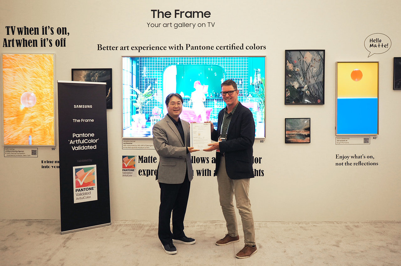 Samsung The Frame 2024'e Pantone renk onayı