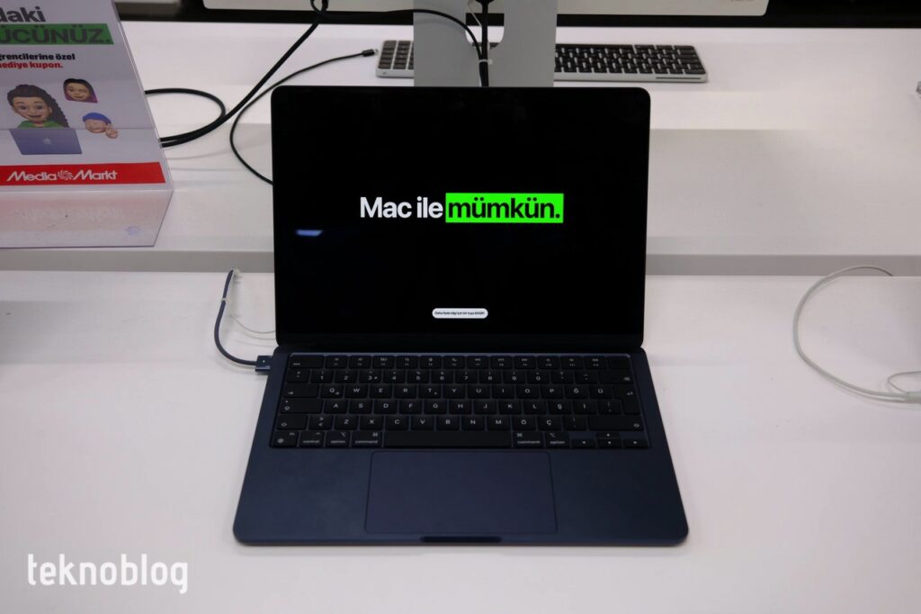 apple m3 macbook air